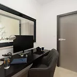 Vila Designer Simone - Modern & Heritage Style With Office *